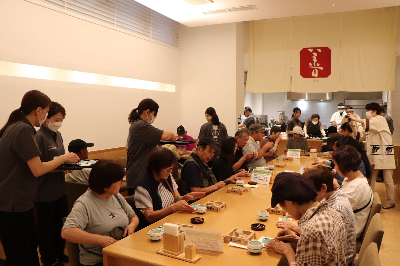 薄皮茶屋の朝茶会