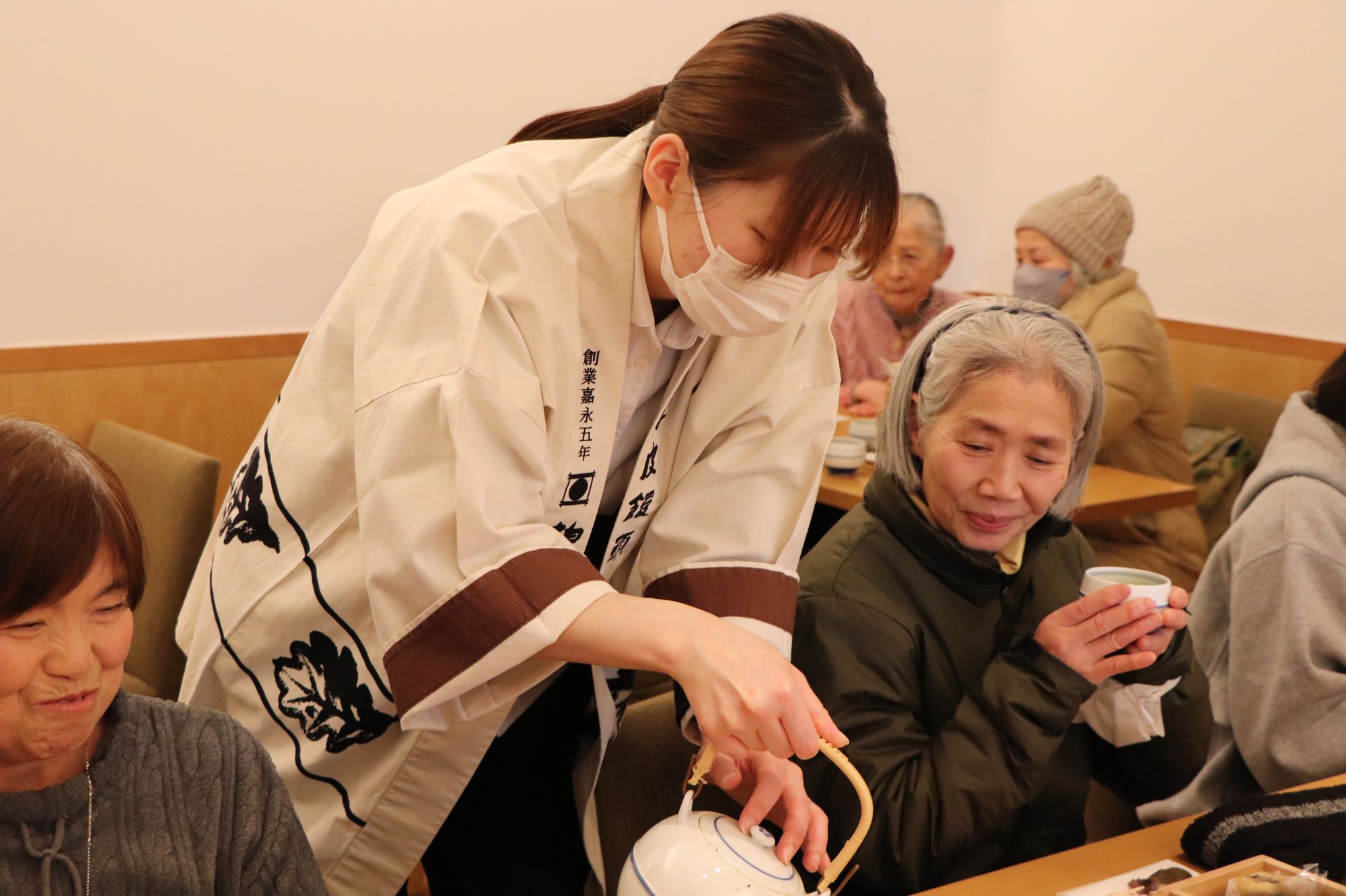 薄皮茶屋の朝茶会