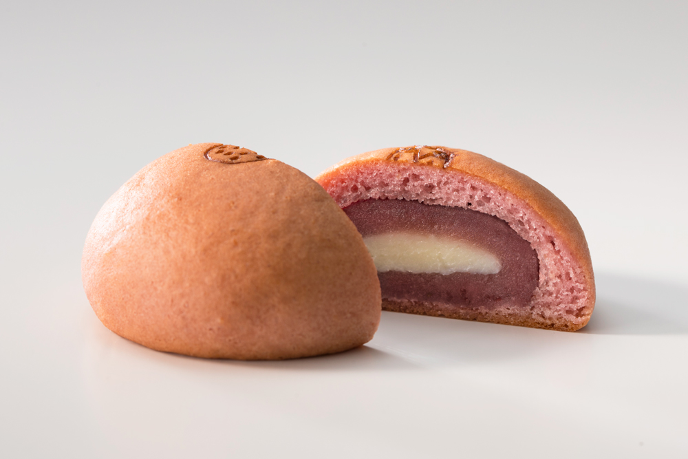 もっちり苺まんじゅう